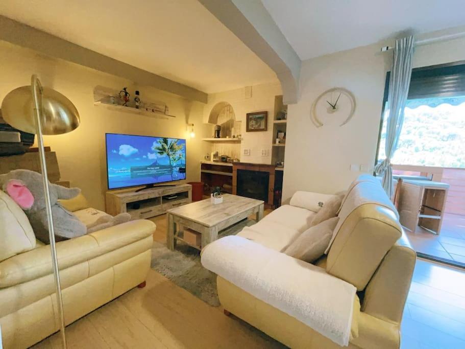 Apartamento De Lujo Vergel Suite San Martín de Valdeiglesias Exterior foto